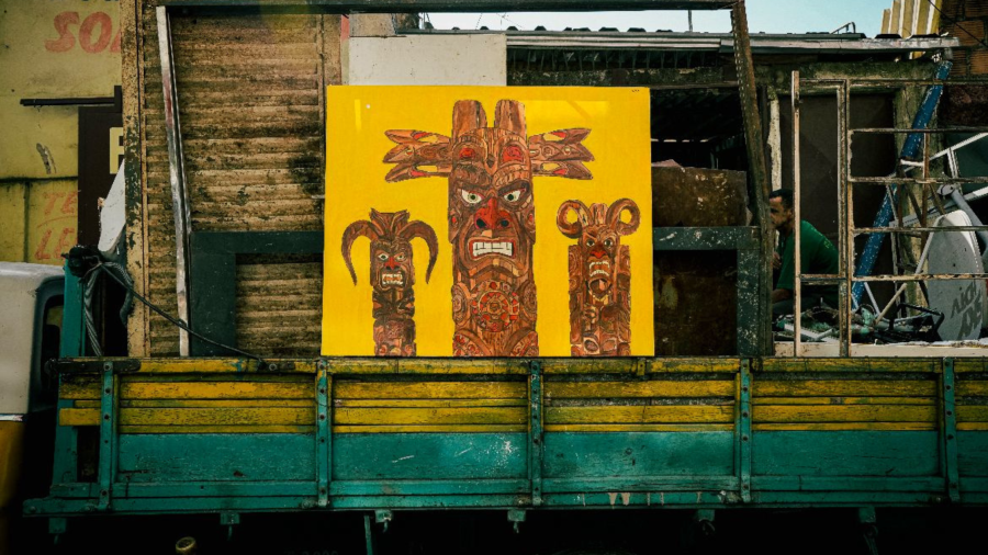 Exposição Sentinelas: Carrancas Pinceladas, de Kdu dos Anjos, ganha nova temporada em Belo Horizonte