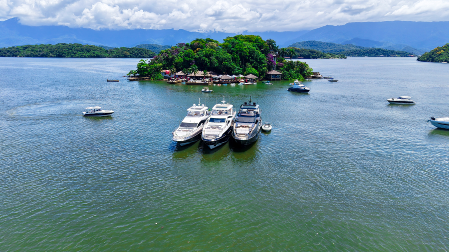Azimut Island transforma ilha privativa em palco de luxo e experiências náuticas em Angra dos Reis