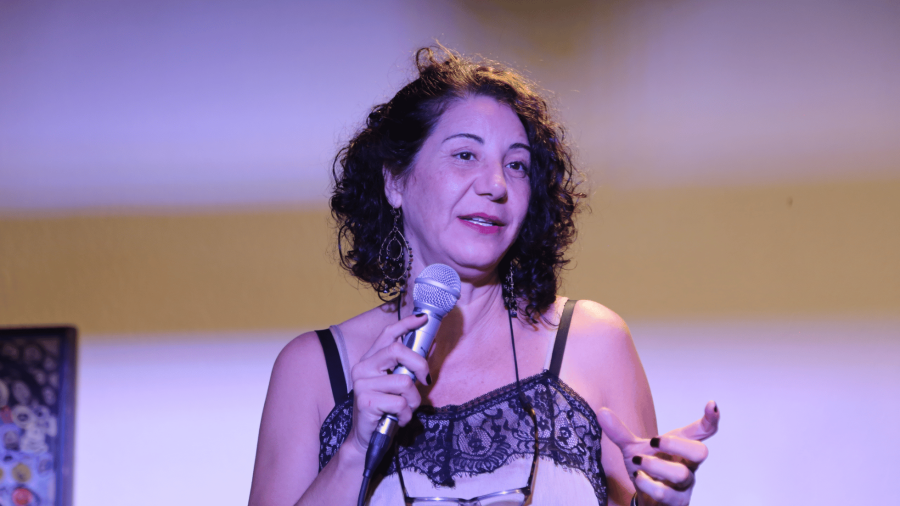 Kelly Camillozzi leva acessórios autorais à passarela da posse da Revista Salto