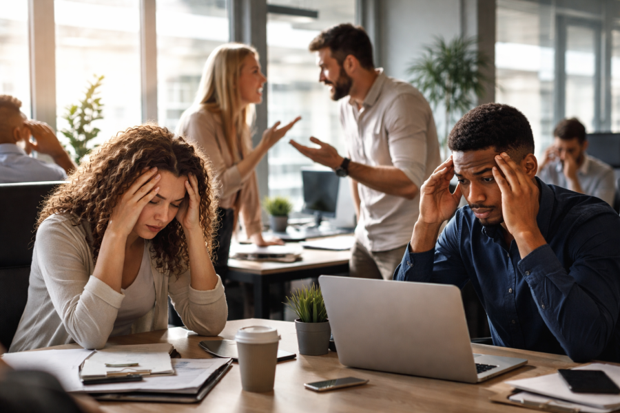 Sinais silenciosos: quando a saúde emocional da equipe pede socorro