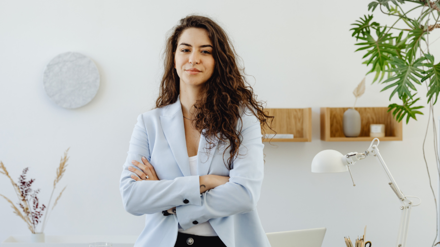 Marca pessoal feminina: por que competência já não é suficiente?