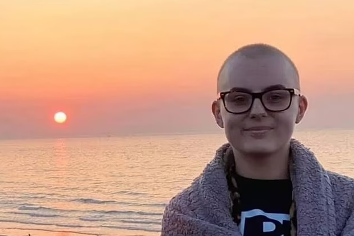 Veja sintomas do câncer ósseo, confundido por jovem com mononucleose
