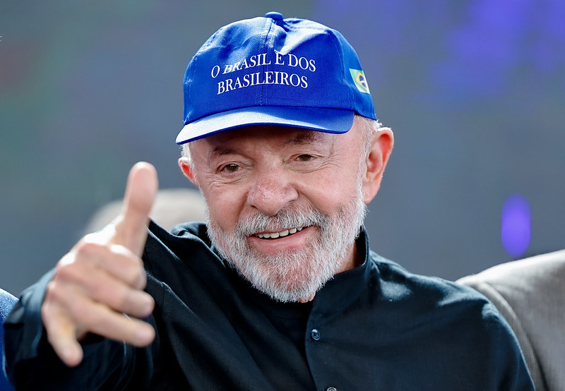 Atlas/Bloomberg: desaprovação de Lula avança, e maioria rejeita tarifa de Trump
