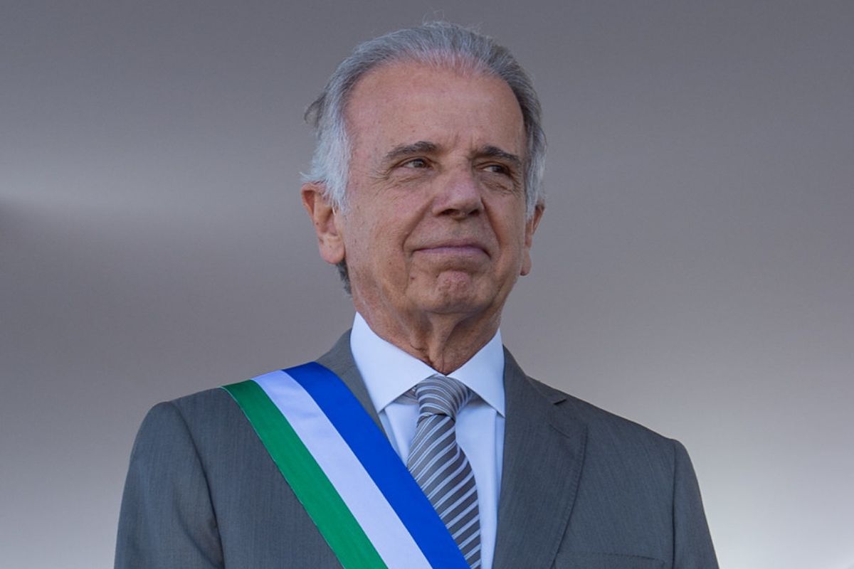 Moraes dispensa ministro de Lula de depoimento sobre trama golpista