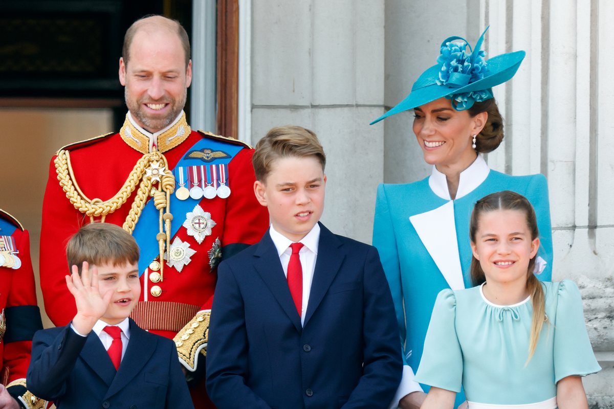 Mudança de mansão de William e Kate obriga famílias a desocupar casas