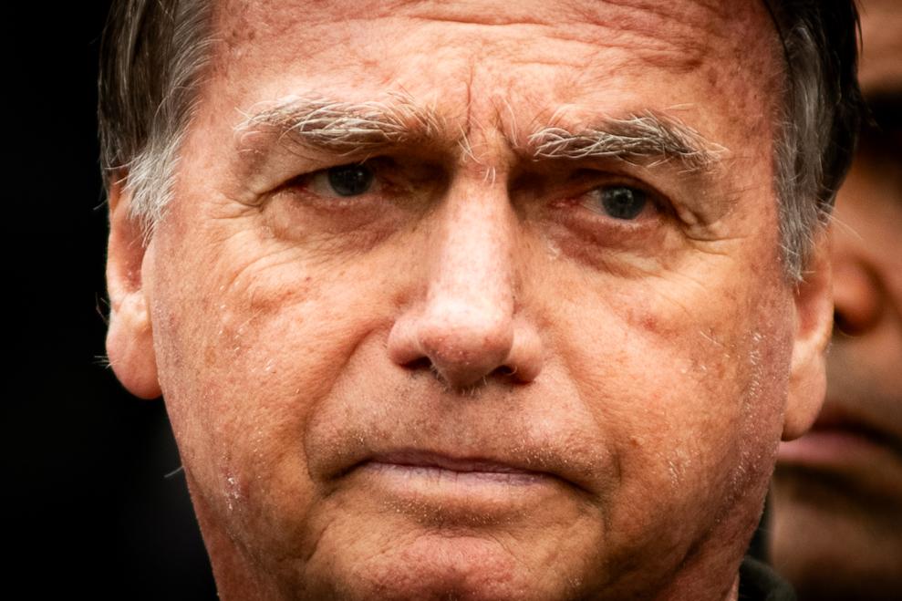 Bolsonaro entra com recurso no STF e fala em equívocos da condenação