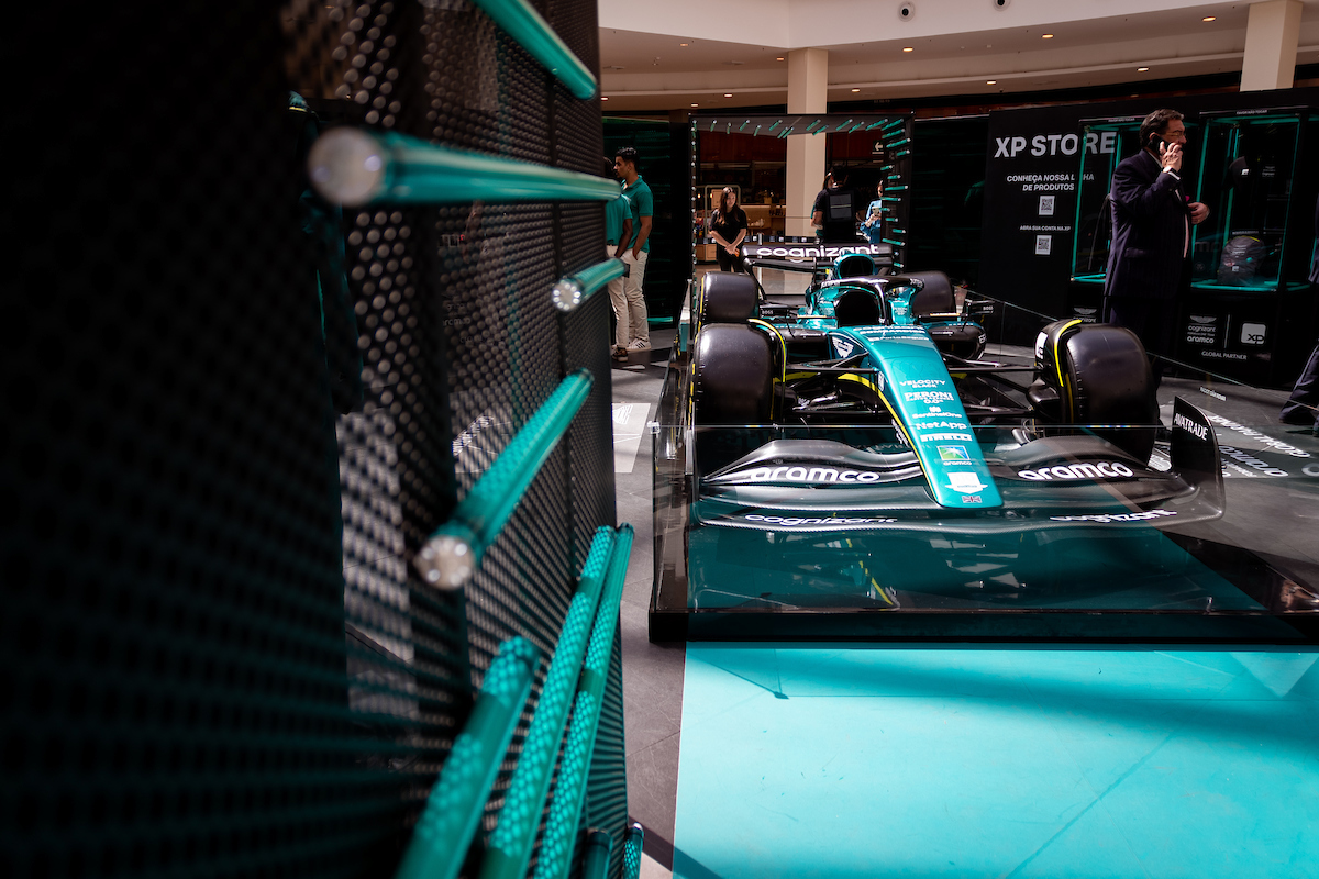 Aston Martin escapa de sanções por ultrapassar teto de gastos. Entenda