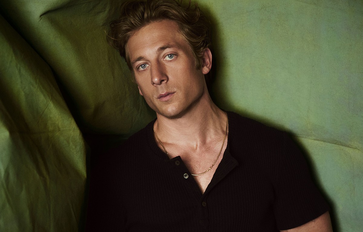 Mensagens de Springsteen e dias difíceis: a preparação de Jeremy Allen White para viver o cantor no cinema