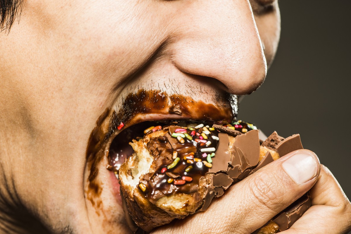 Açúcar em frutas, sucos, sobremesas: quanto é aceitável, segundo nutricionista