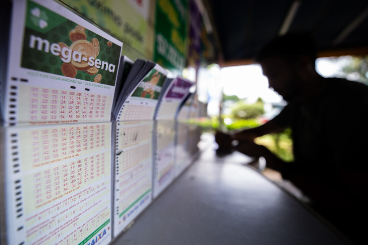 Mega-Sena sorteia R$ 6,6 milhões nesta quinta. Confira o resultado