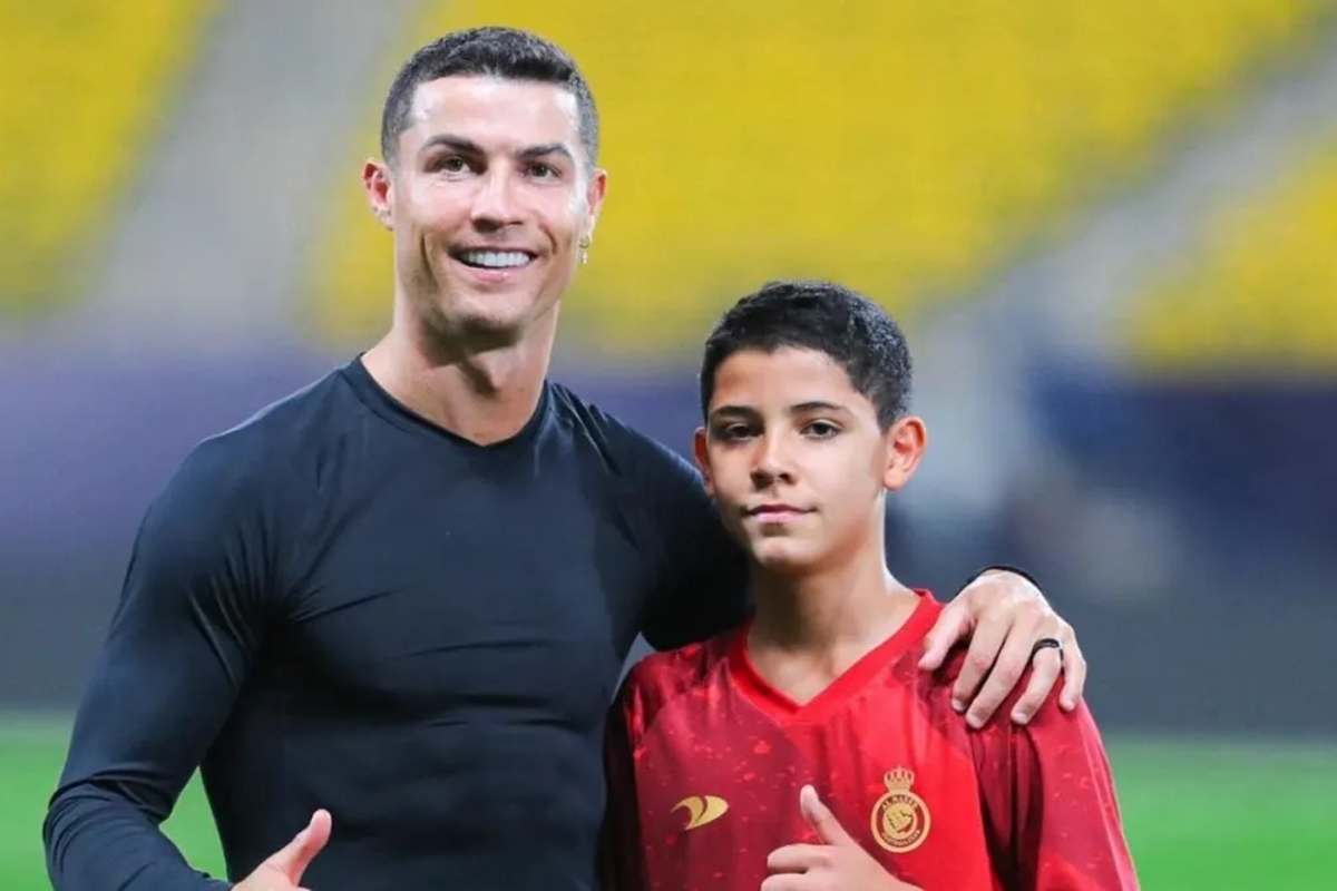 Cristiano Ronaldo choca com presente de R$ 1,5 milhão ao filho de 15 anos