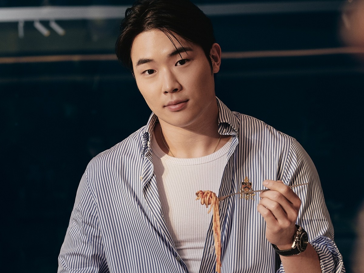 Arthur Paek, fenômeno nas redes com vídeos culinários, avalia sucesso: 'Minha independência financeira chegou antes da emocional'