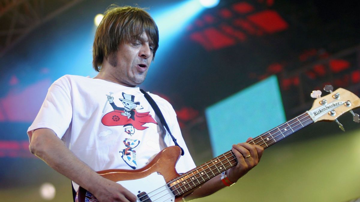 Morre Gary “Mani” Mounfield, baixista do Stone Roses, aos 63 anos
