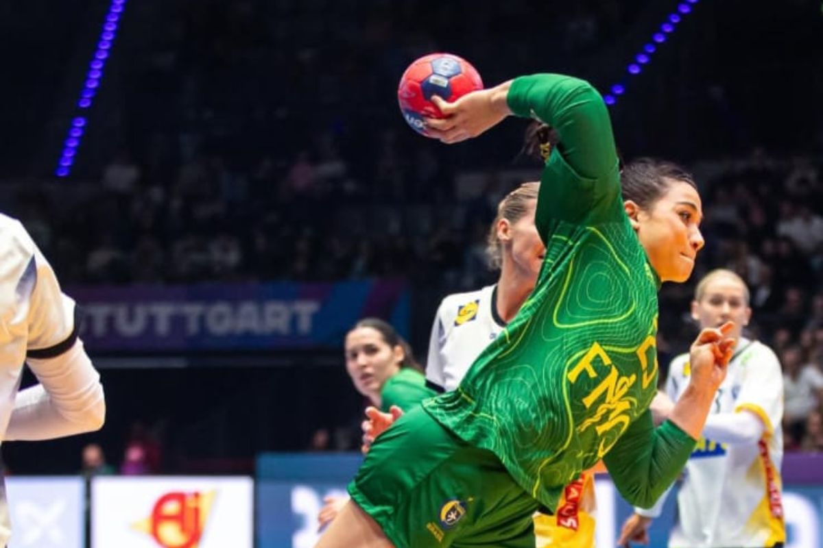 Brasil vence Suécia pela primeira vez no Mundial de Handebol