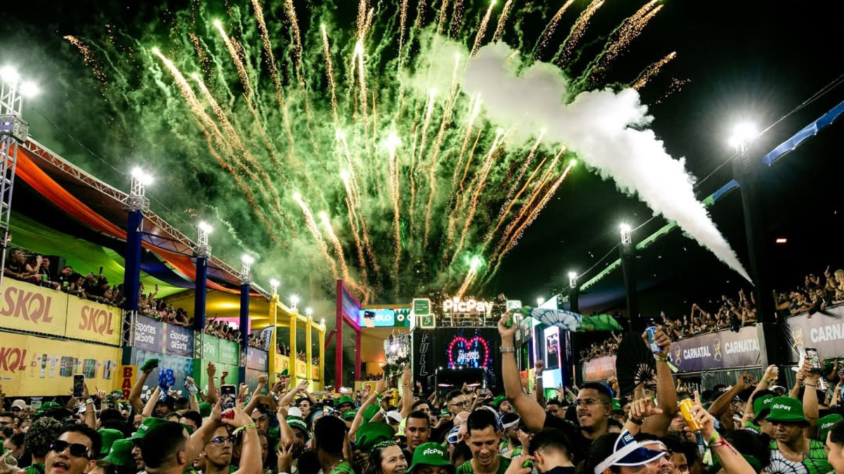 Carnatal: Ivete, Claudia Leitte e Léo Santana agitam carnaval fora de época