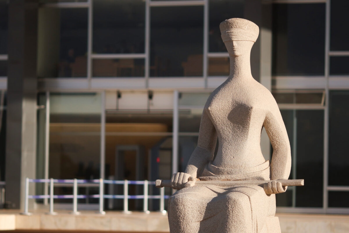 Veja como ficam salários de servidores do Judiciário após reajuste